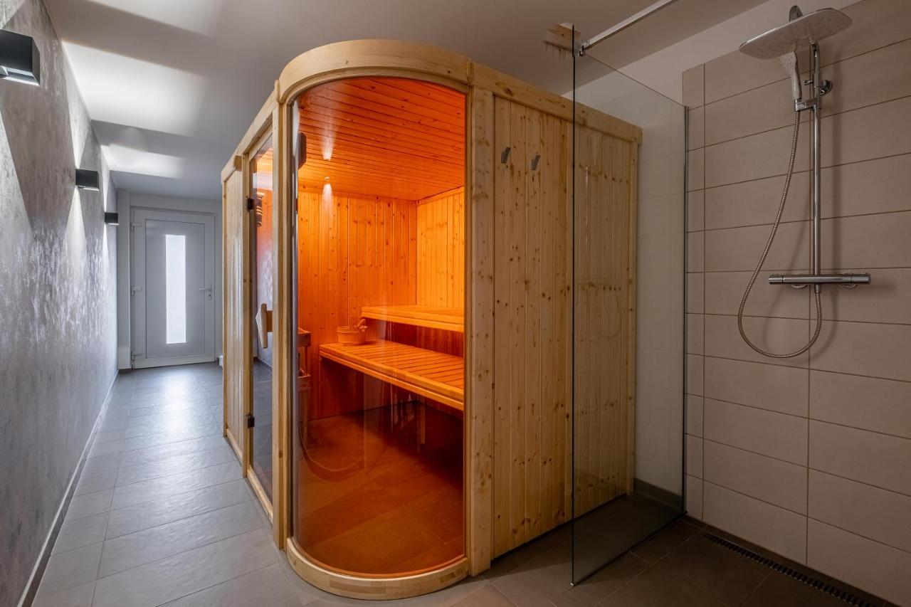 Apartmany Zabukem Mlynicky Dvur Exterior foto