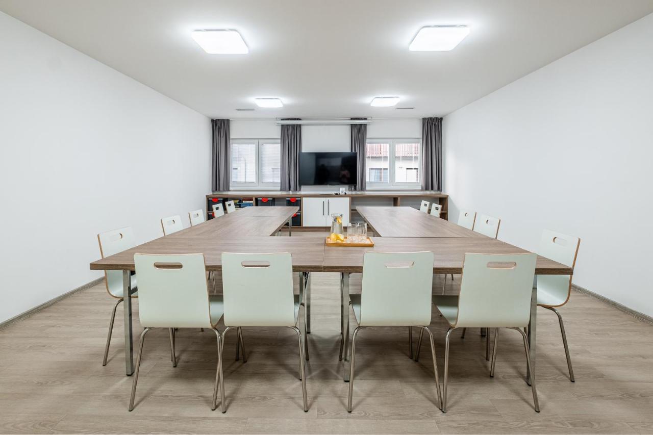 Apartmany Zabukem Mlynicky Dvur Exterior foto