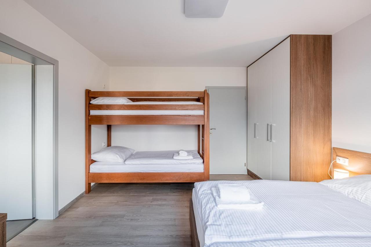 Apartmany Zabukem Mlynicky Dvur Exterior foto